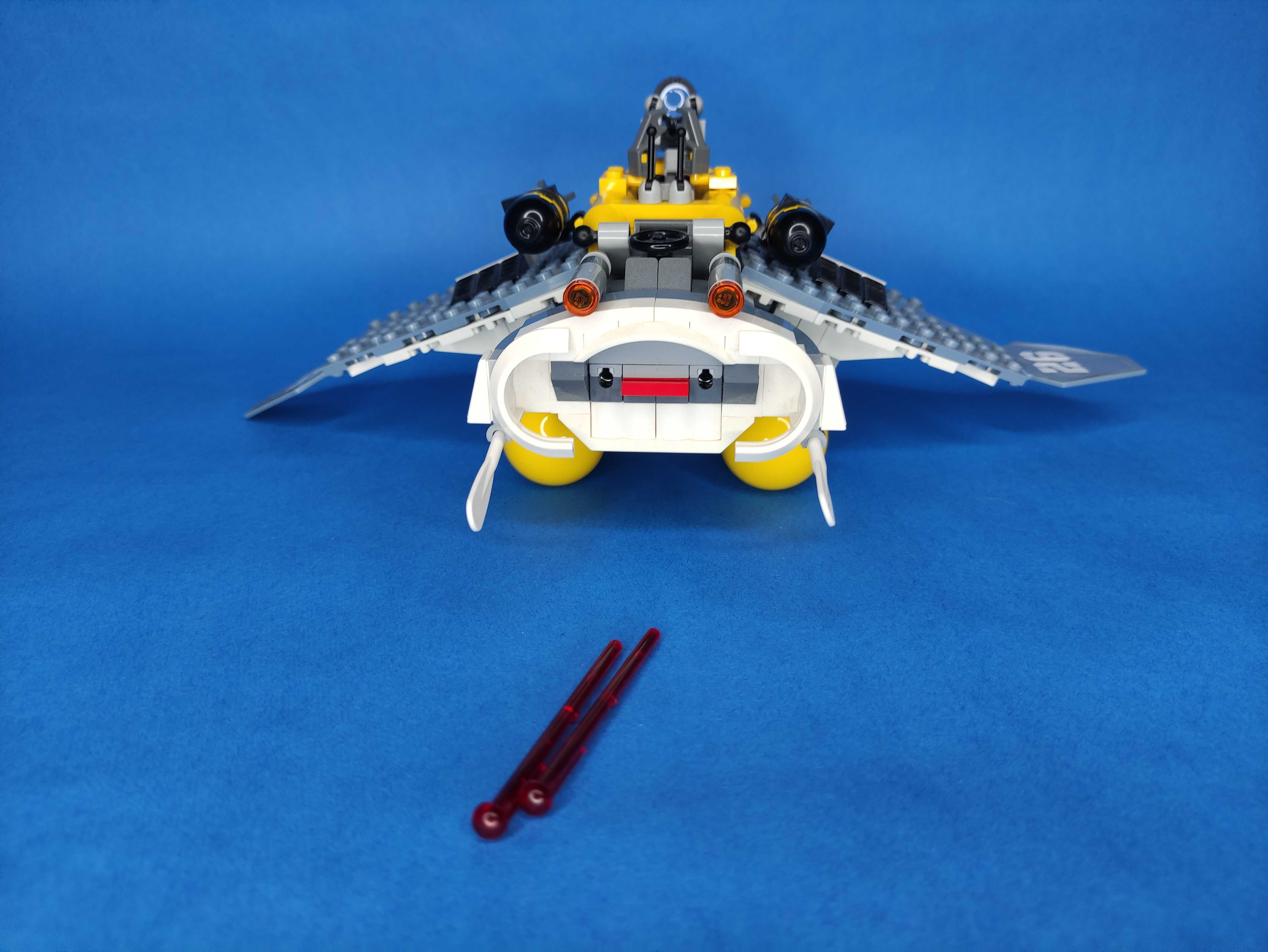 LEGO Ninjago Bombowiec Manta Ray 70609 4 figurki