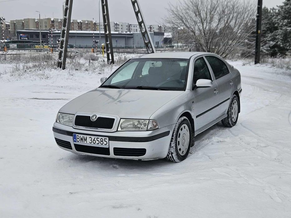 Sprzedam Octavię 1 2002 rok 1.6 czysta benzyna