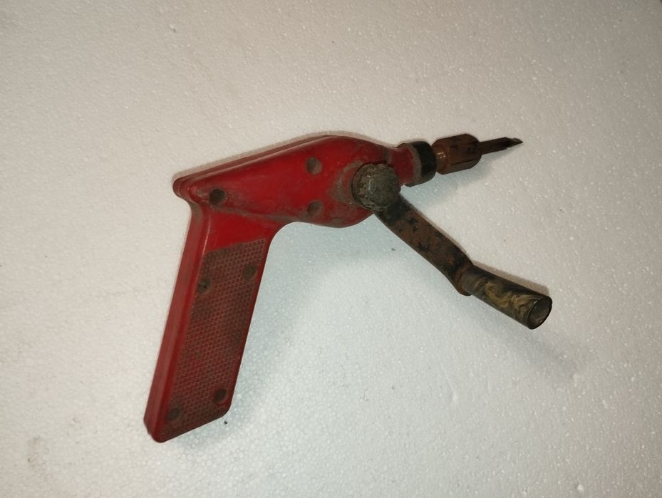 Будівельний інструмент