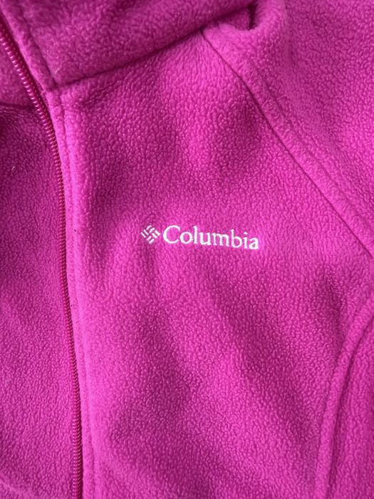 Яркая флисовая  розовая кофта Columbia для девочки 10-11 лет М