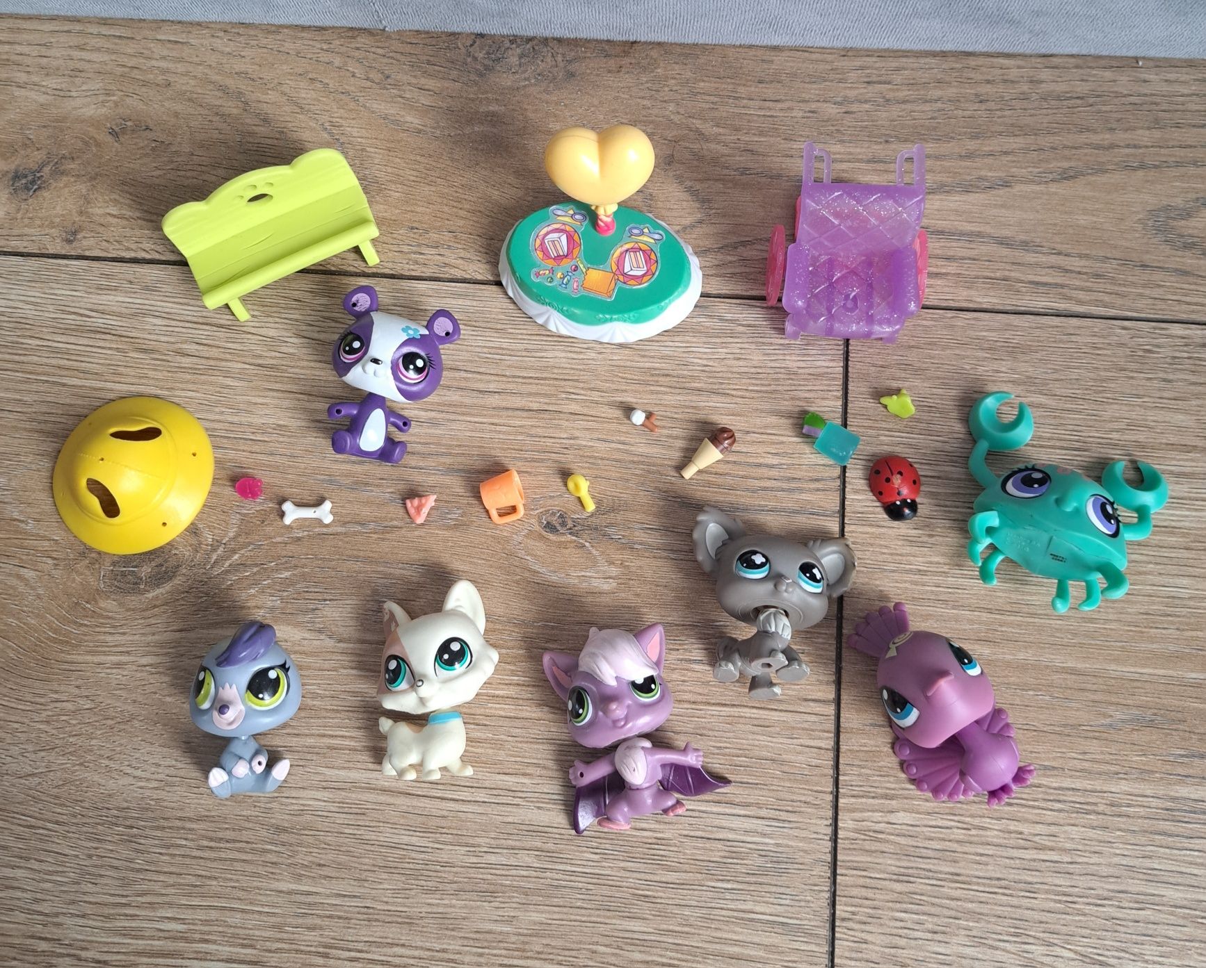 7 figurek LPS littlest pet shop z akcesoriami