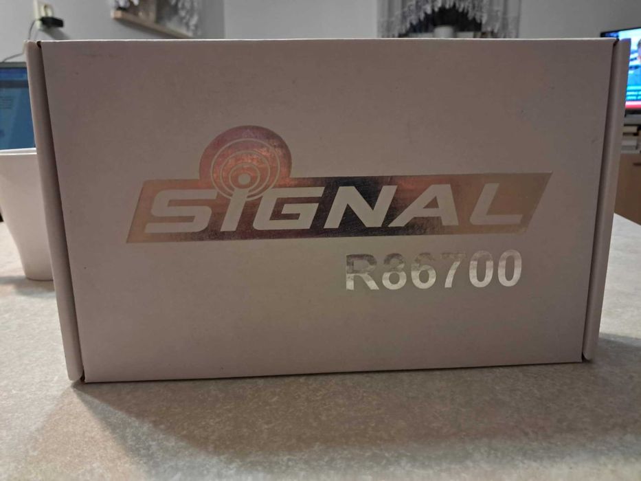 Modulator SIGNAL R86700