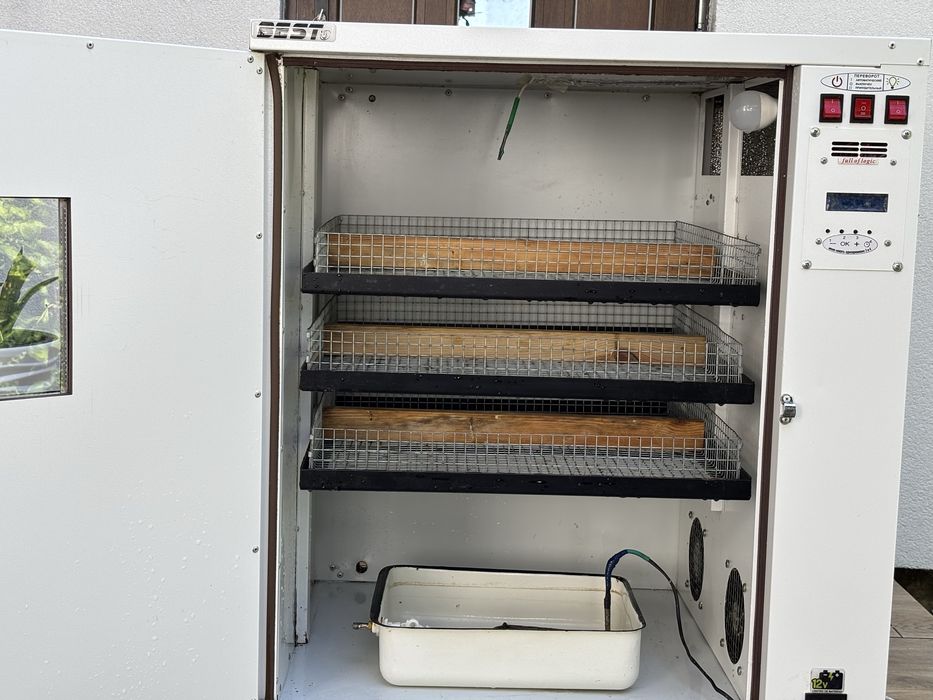 Інкубатор BEST 360 (інкубатор бест) АКБ-12V