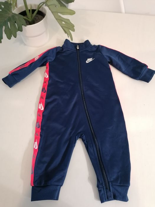 Nike fato de treino de bebé como novo