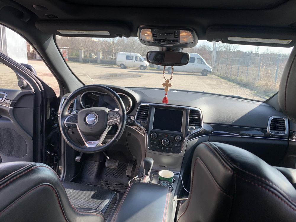 Jeep Grand Cherokee 2018 5.7 газ/бенз