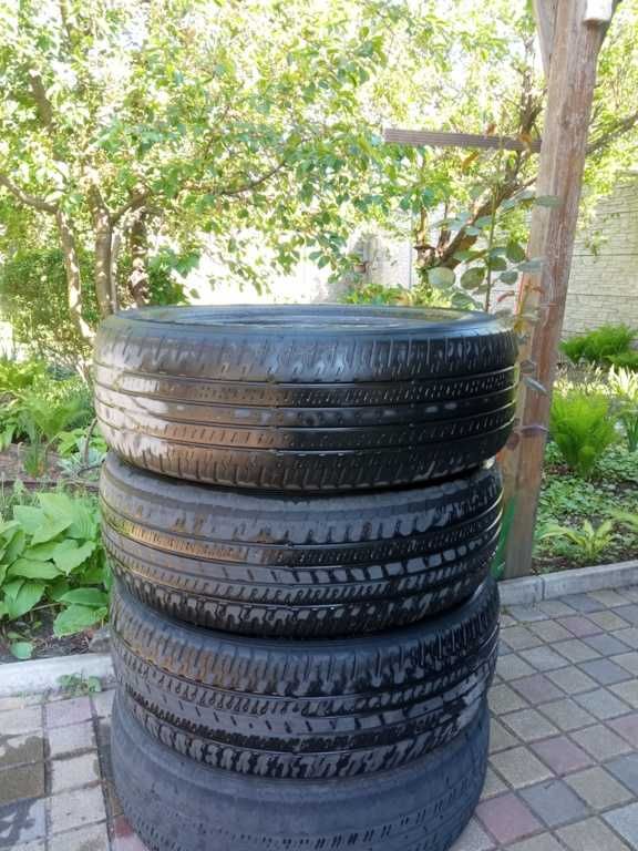 Шини Dunlup 225/60 R18, made in Japan