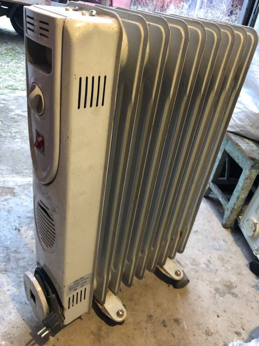 Продам маслянный обогреватель