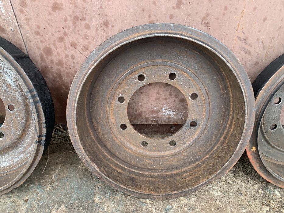 Диски колёс ( тормозные ) 2 ПТС 4 ( тракторный прицеп )