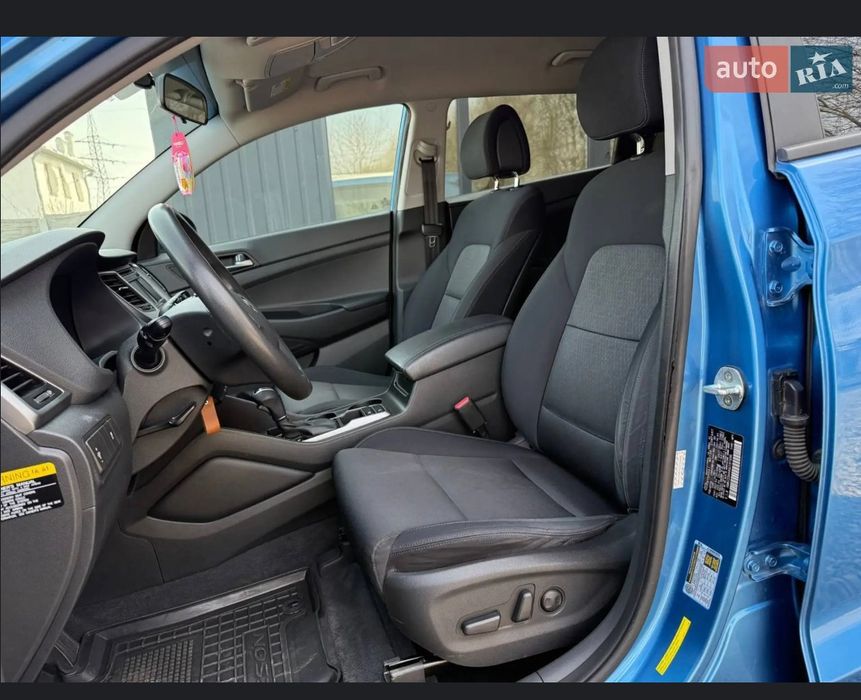 Tucson ,2.0 бензин , авто на кожний день .