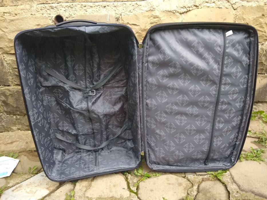 Чемодан - валіза