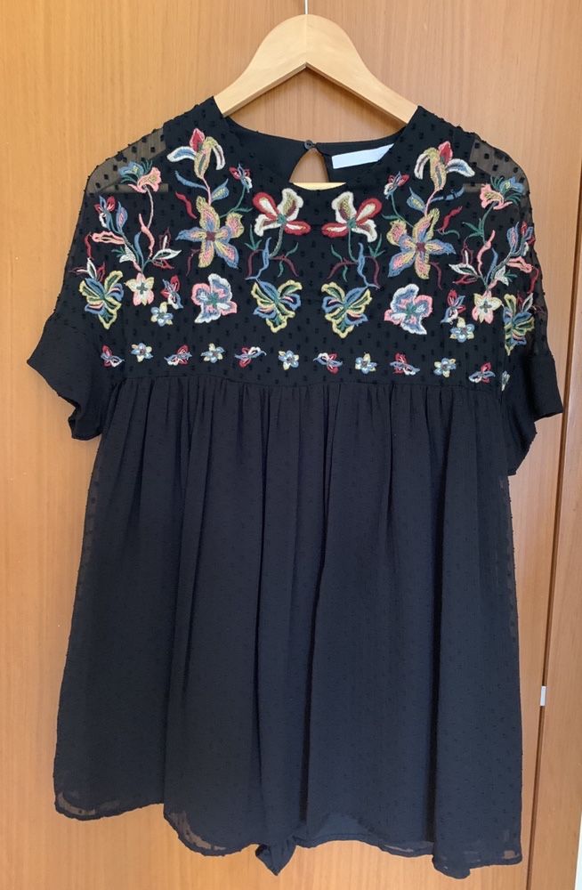 Vestido macacão Zara/Macacão floral/Vestido fluido/Vestido camiseiro