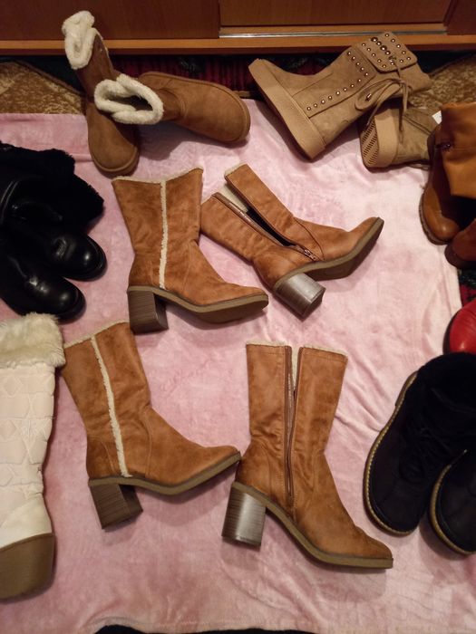 Ботинки,сапоги женские зимние.