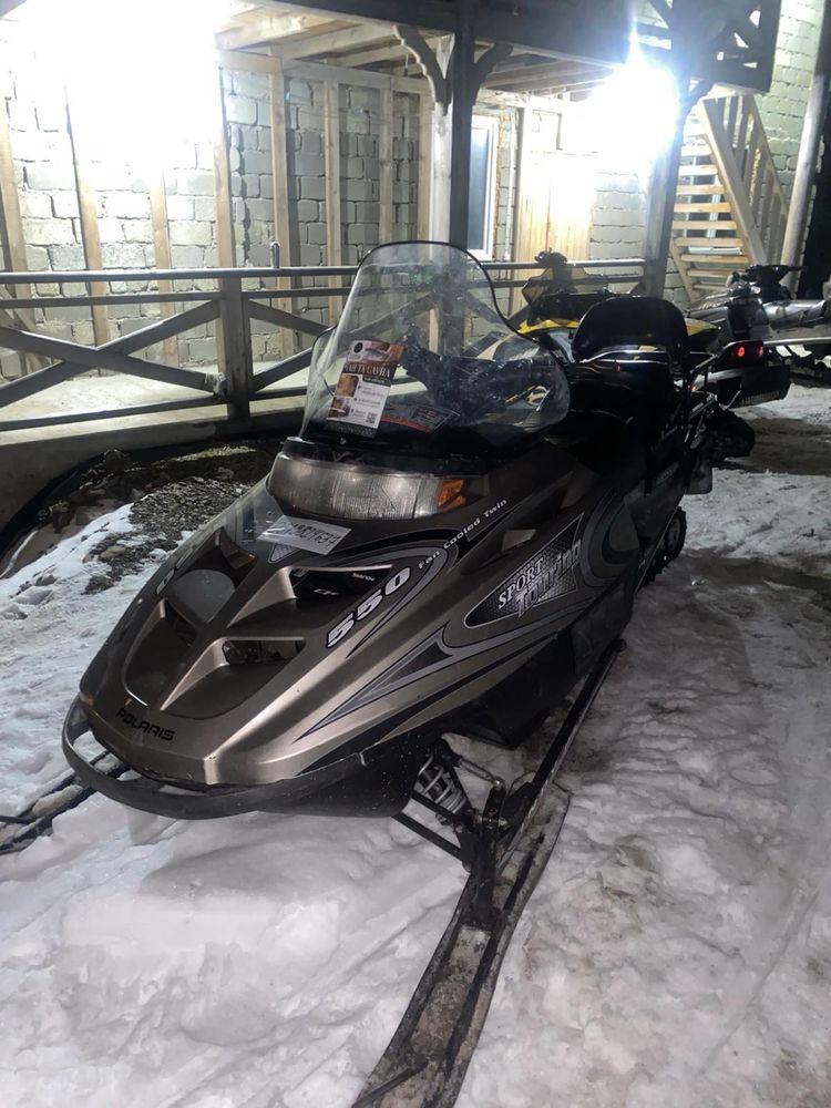 Снігохід polaris 550