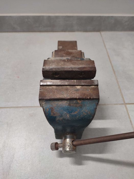 Imadło  10cm szczęki  solidne