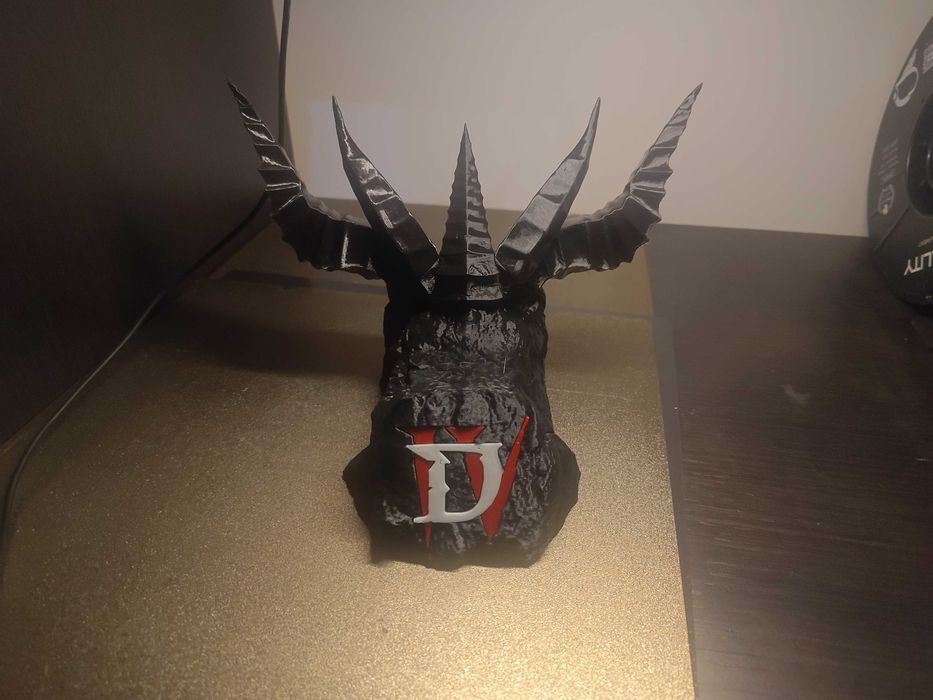 Подставка для геймпада в стиле diablo IV