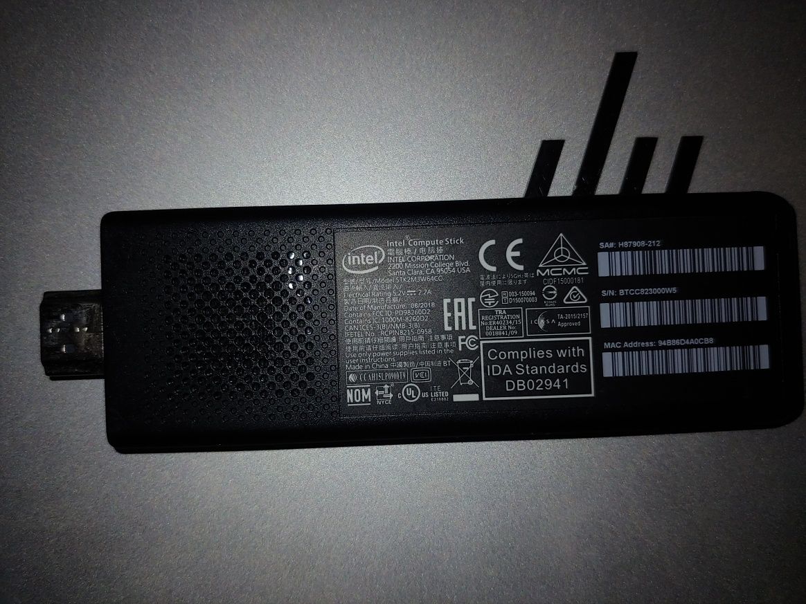 Мини ПК Intel STK2M3W64CC