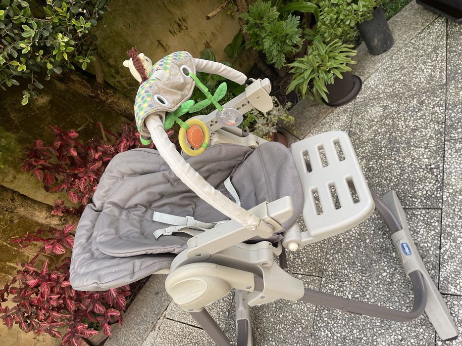 Cadeira Polly Magic Chicco