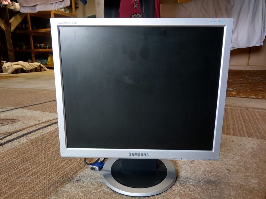 Monitor Samsung 19''