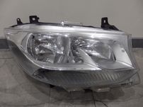 Mercedes Sprinter W907 W910 Lampa Prawa Przednia Przód Zwykła H7