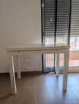Bjursta (mesa branca IKEA)