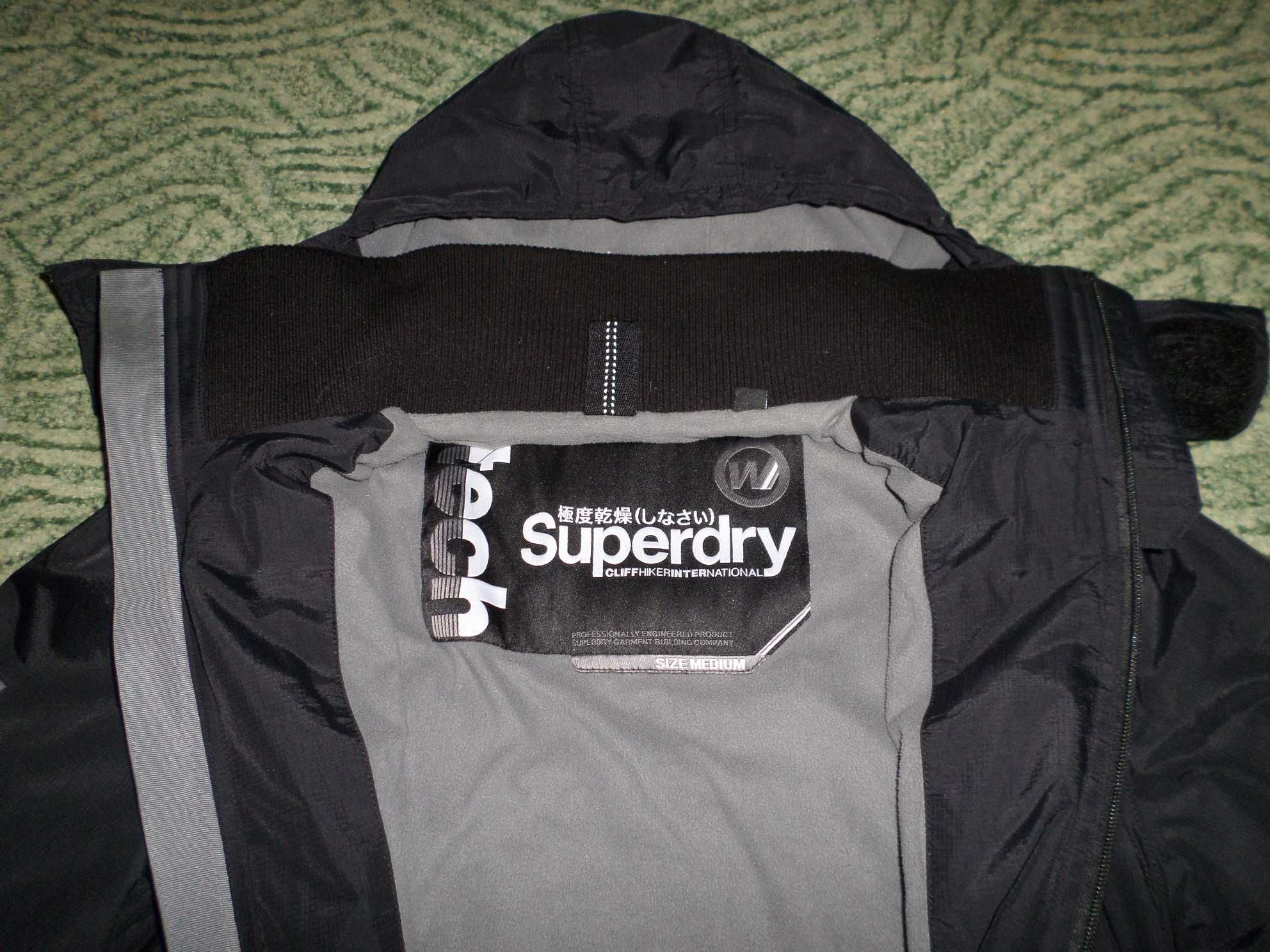 Куртка дождевик SuperDry®