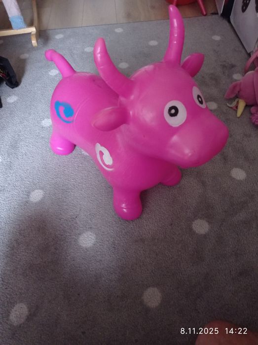 Sprzedam dmuchaną krowę