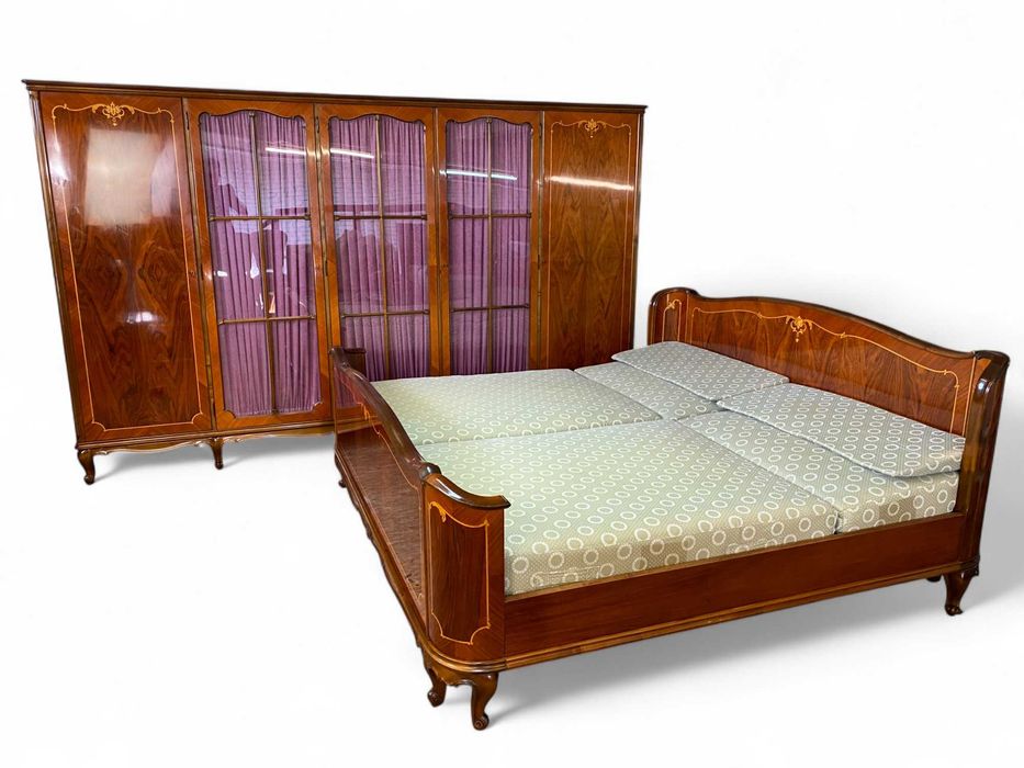 Barokowa szafa pięciodrzwiowa z witryną, intarsje, połysk