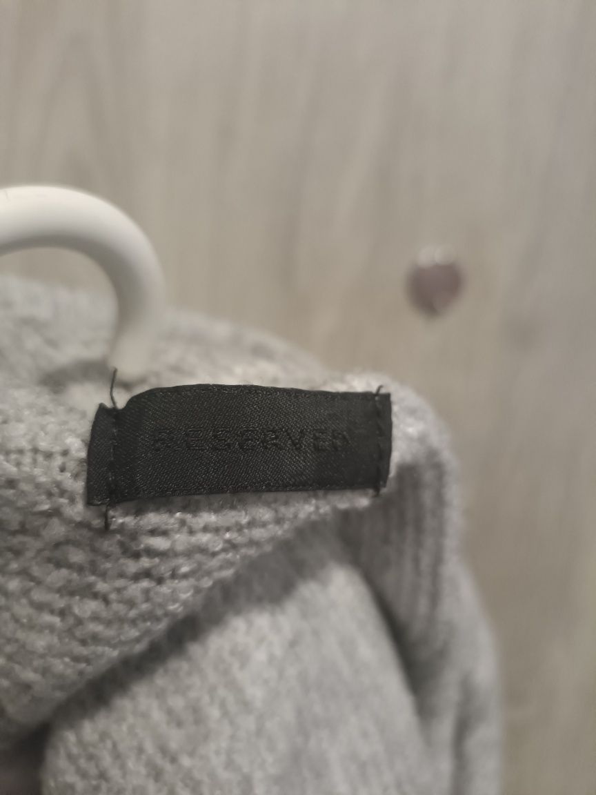 Duża narzuta ponczo Reserved plus size szare