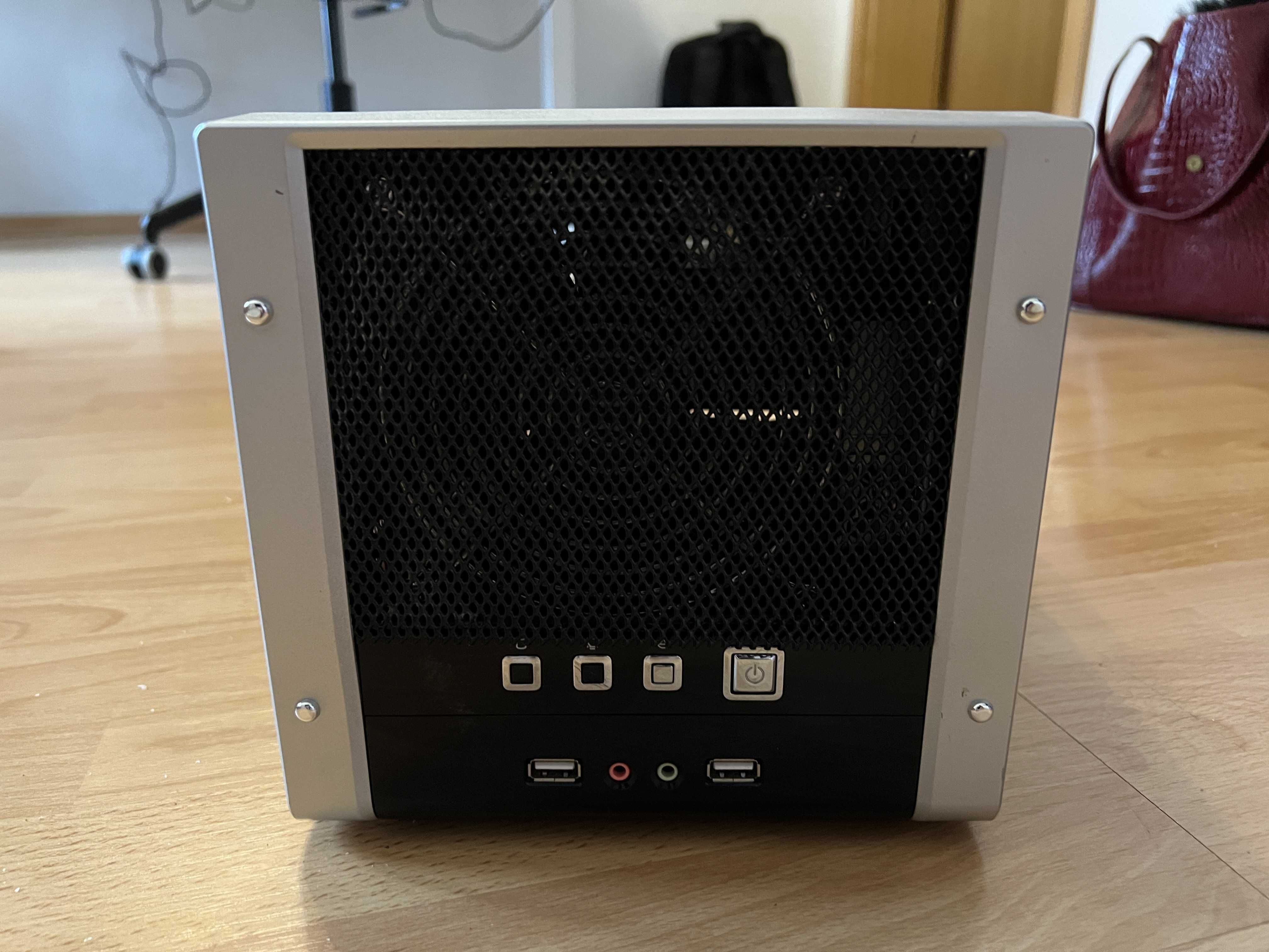 Serwer NAS, HTPC Intel Atom d525, 4GB RAM DIY