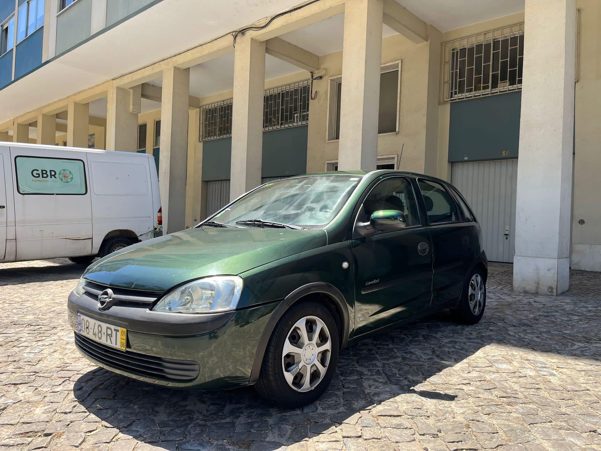 CORSA C 2001 - AVARIADO