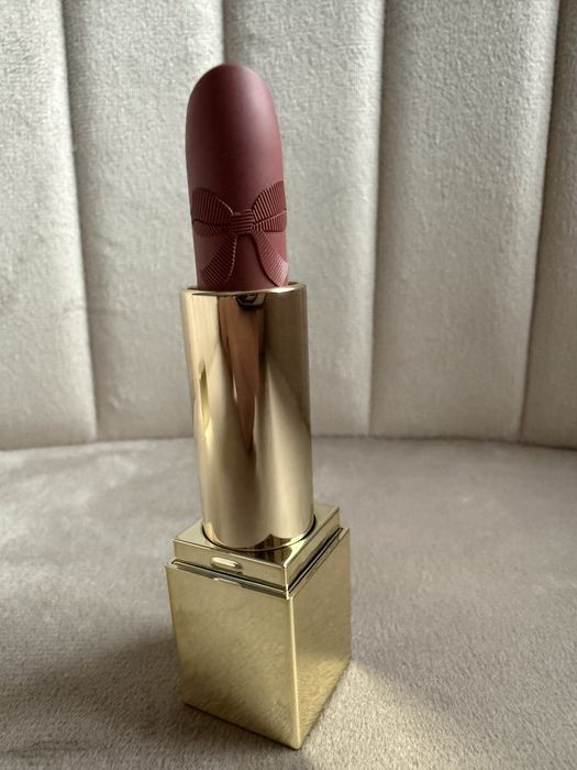 Estee Lauder rosy ribbon limitowana szminka pomadka