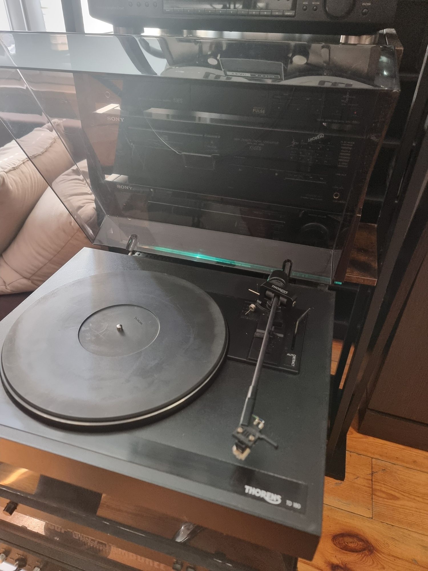 Gramofon thorens td-180