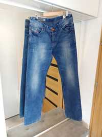 Męskie spodnie jeansy Diesel roz M  prosta nogawka  33/34