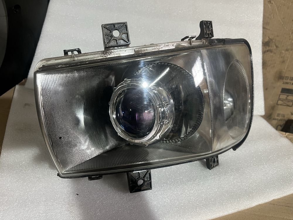 Modyfikacja lamp reflektorów Case Puma Magnum Bi Led