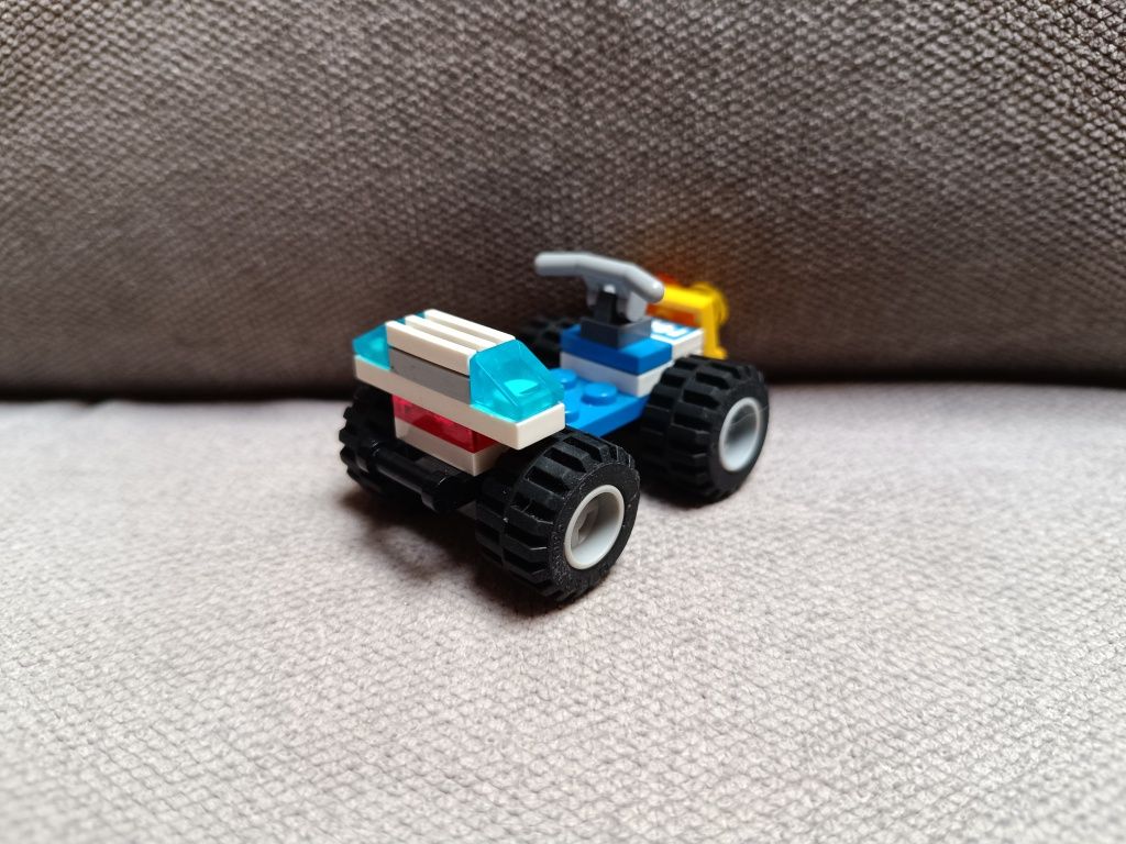 LEGO city 4437 Pościg policyjny