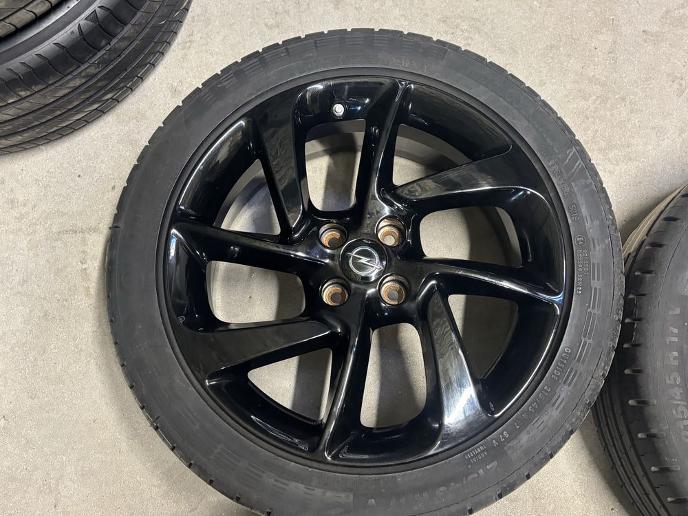 Koła letnie Corsa E Corsa D 4x100 17 z czujnikami cisnienia