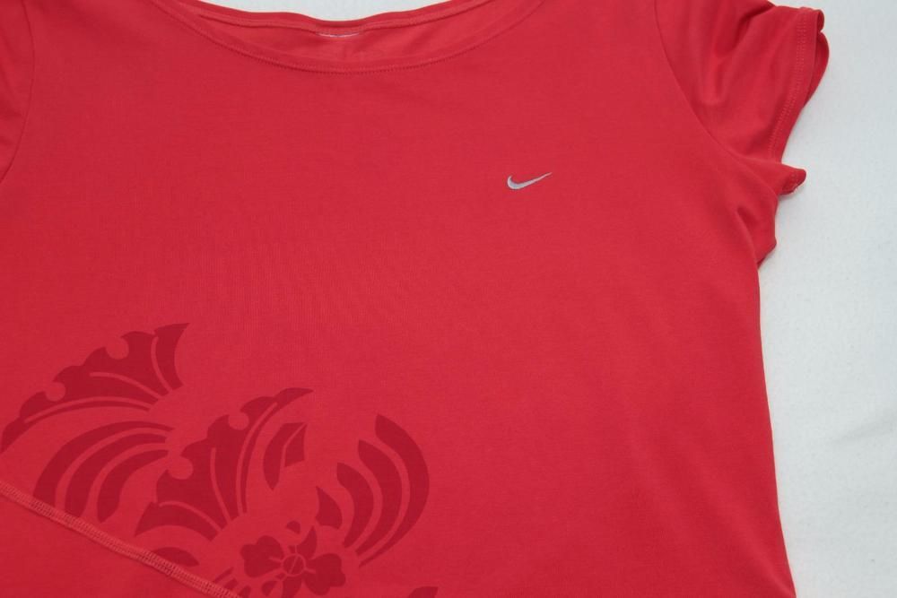 Koszulka Nike DRI FIT czerwona