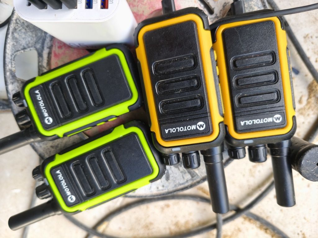 Rádios walkie talkie