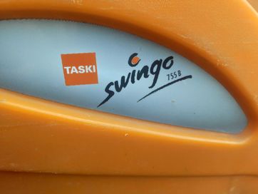 Maszyna czyszcząca Taski Swingo 755B