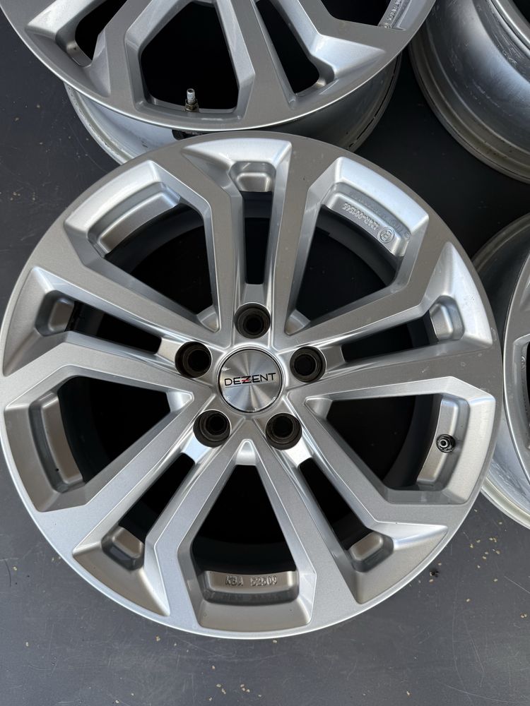 Felgi aluminiowe 17 cali 7J et 45.5 5x114,3 Kia Hyundai