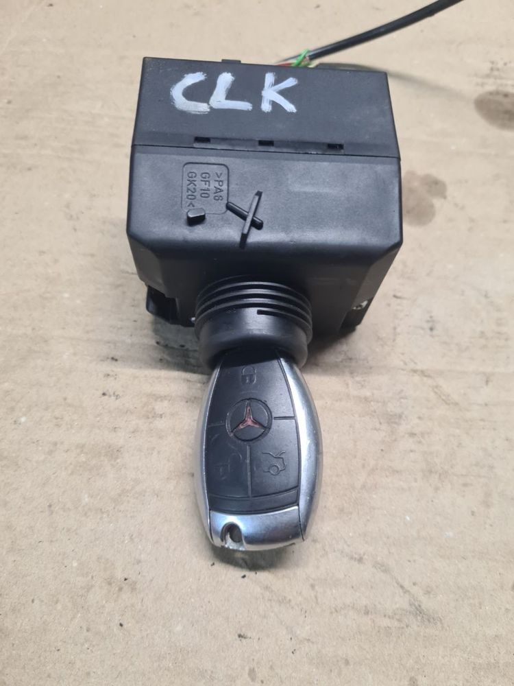 Замок запалення зажигания Mercedes W203 W209 Мерседес 2095450508