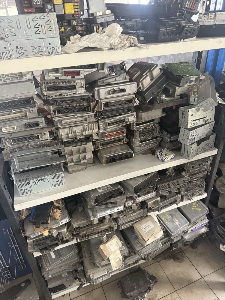 Vendo vário material para automóveis