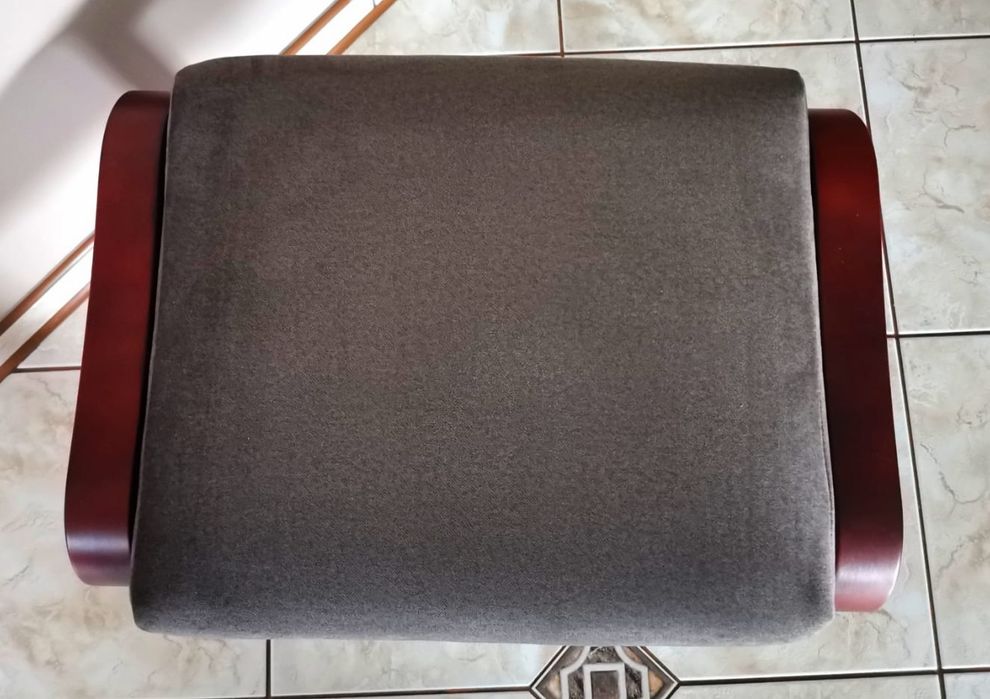 Taboret, krzesło, siedzisko. Różne obicia.