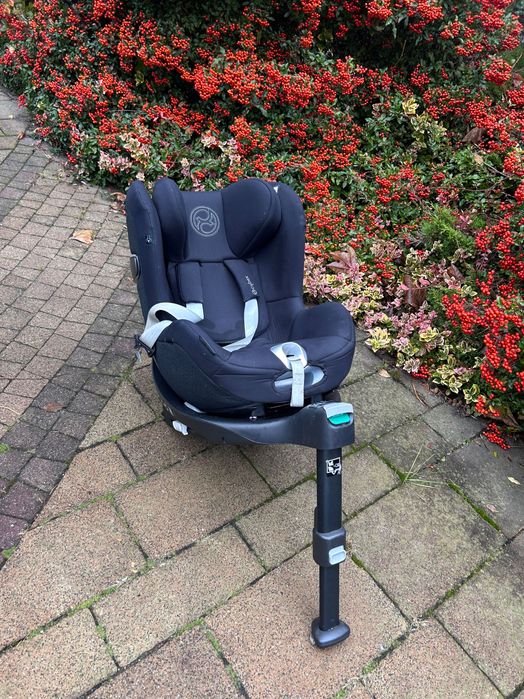 Fotelik z bazą Cybex