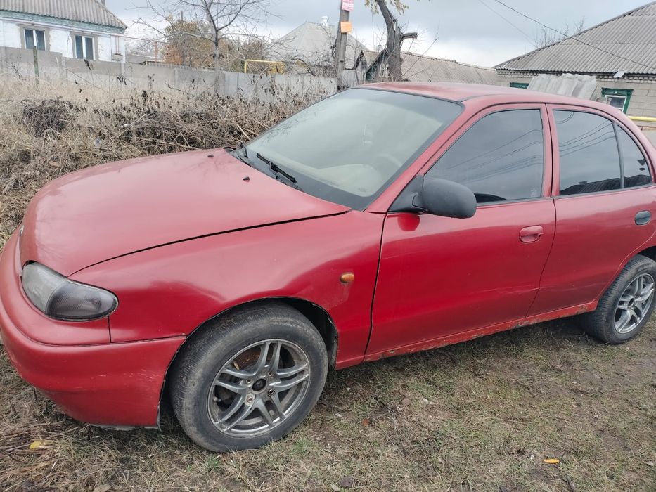 Продам машину Hyundai