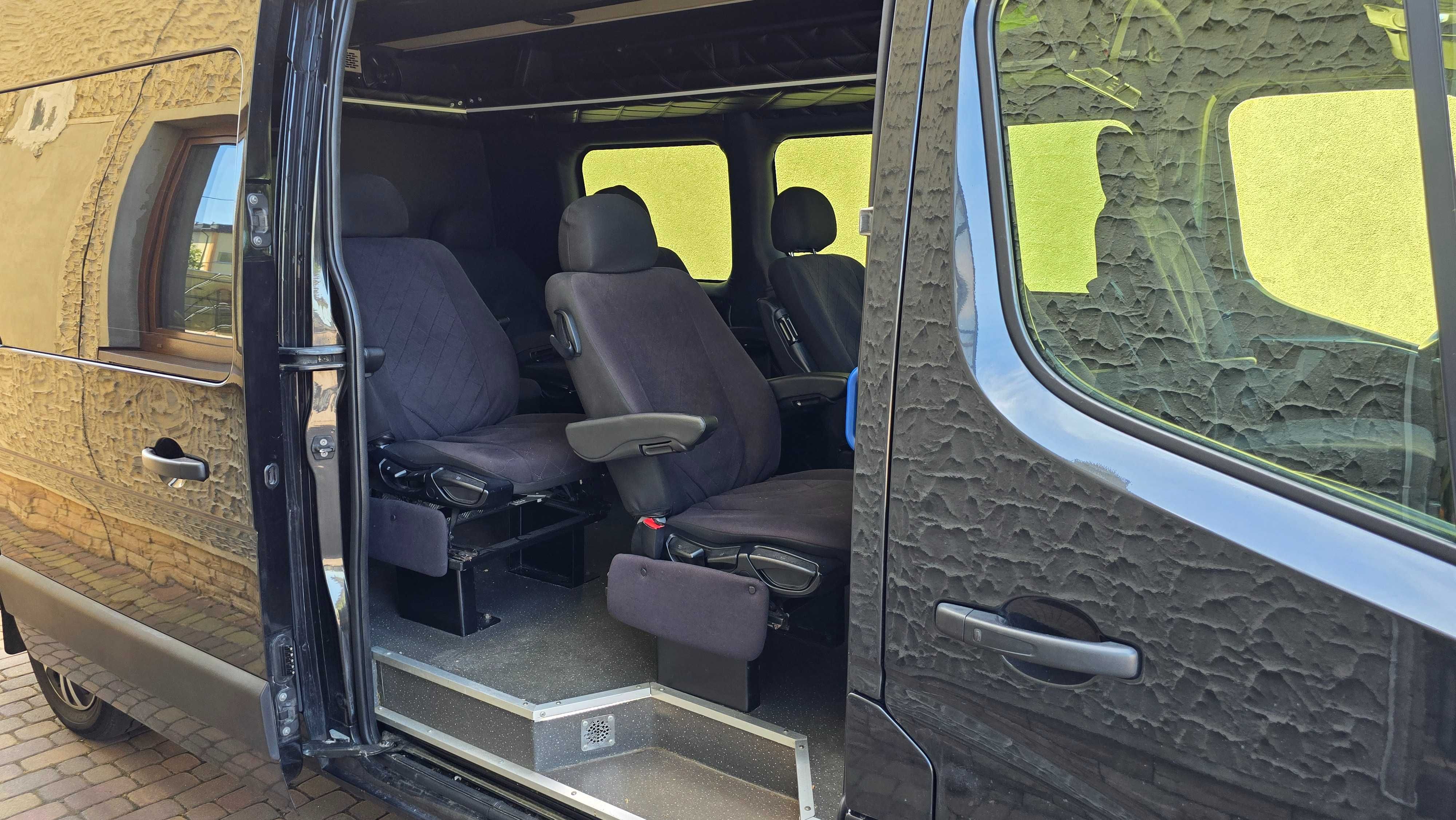 Wynajem busów 9 osobowych - Renault Master 2016r. 2.3 165KM - Rędziny
