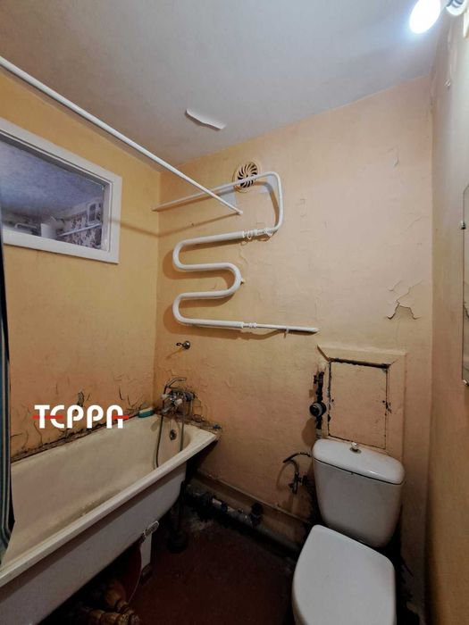 Продаж 1-кімнатної квартири, бул. Центральний