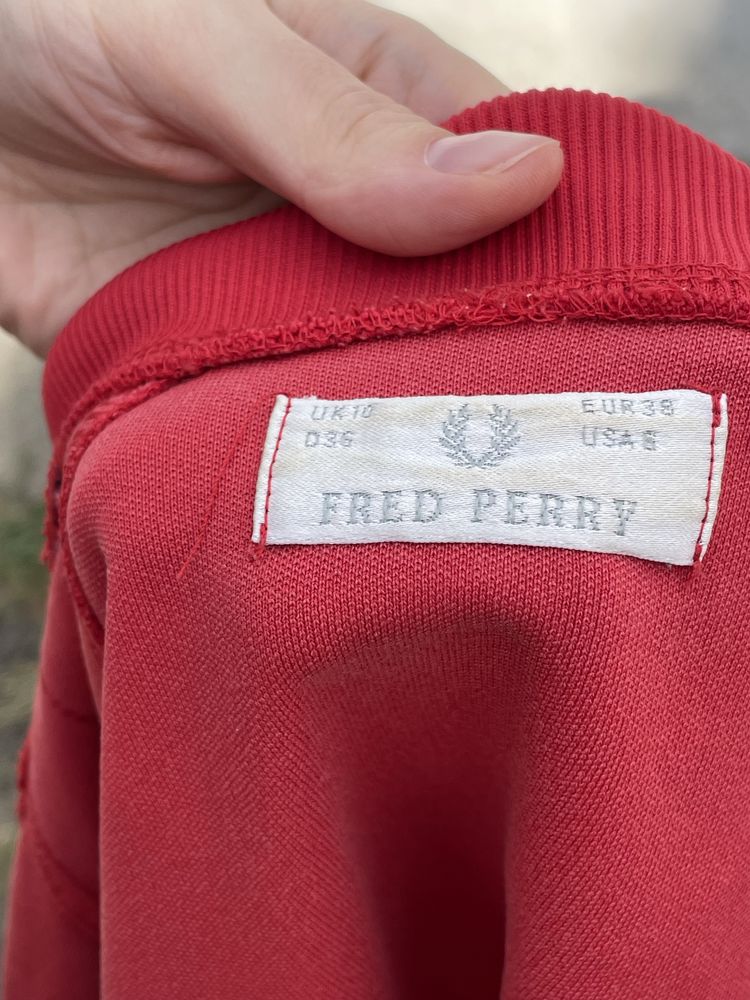 Олімпійка Fred Perry