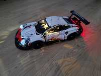 KLOCKI Porsche 911 RSR ze światłami 1580 Elementów!
