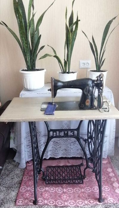 Швейна машинка ПГМЗ